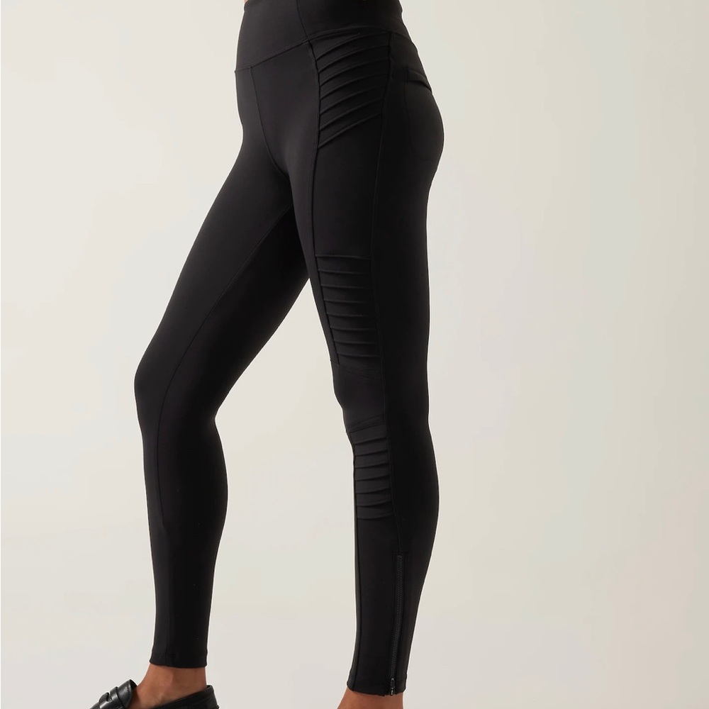 Athleta Delancey Moro Tight